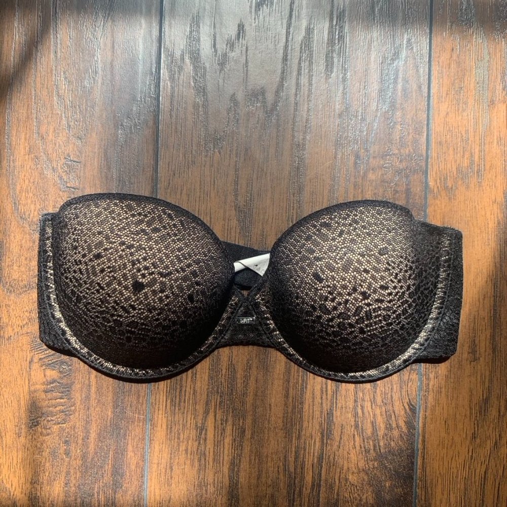 34C Strapless Maidenform Bra, nude w/black lace